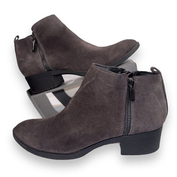 Kenneth Cole Levon Suede Ankle Zip Boots Grey Women's 8.5 - Picture 1 of 11
